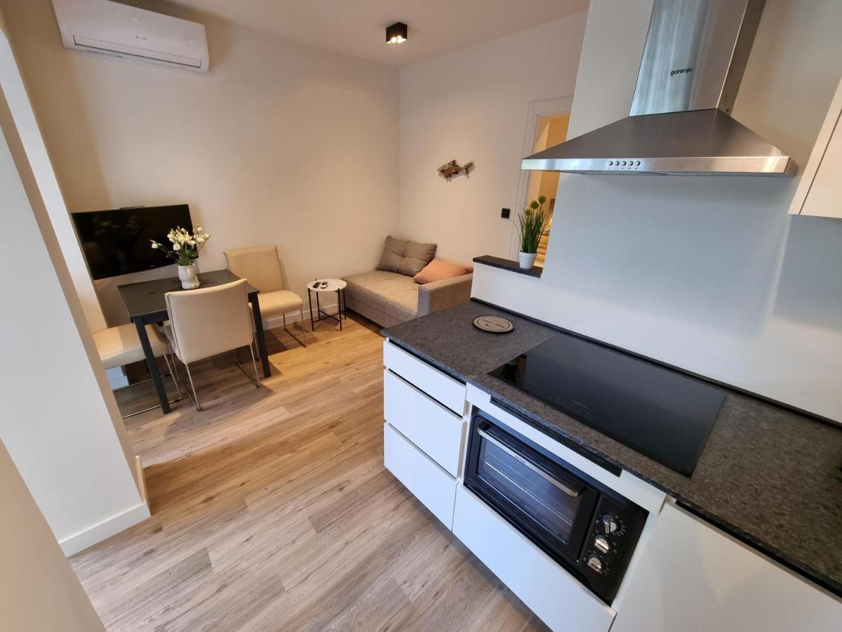 Vil 2+1 Apartment Crikvenica Bagian luar foto