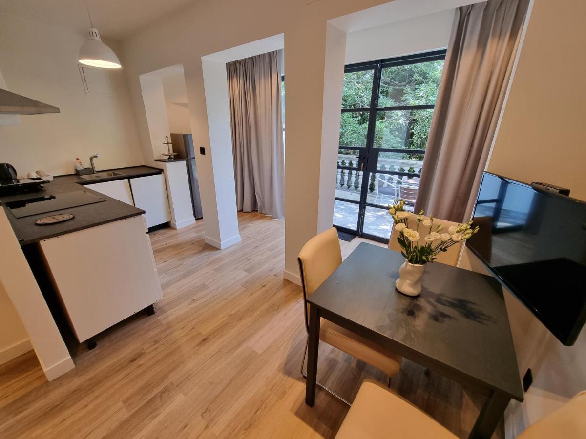 Vil 2+1 Apartment Crikvenica Bagian luar foto