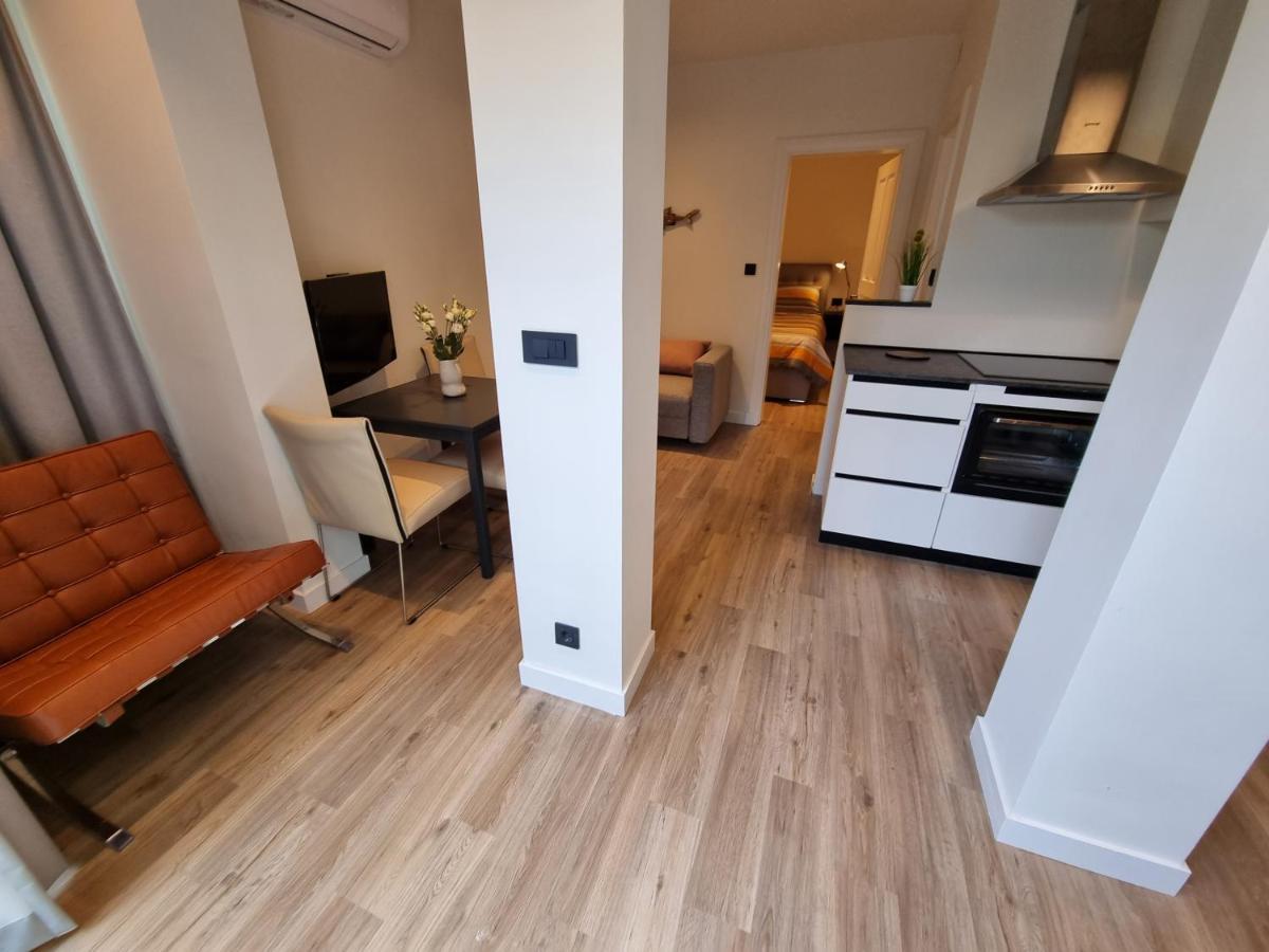Vil 2+1 Apartment Crikvenica Bagian luar foto